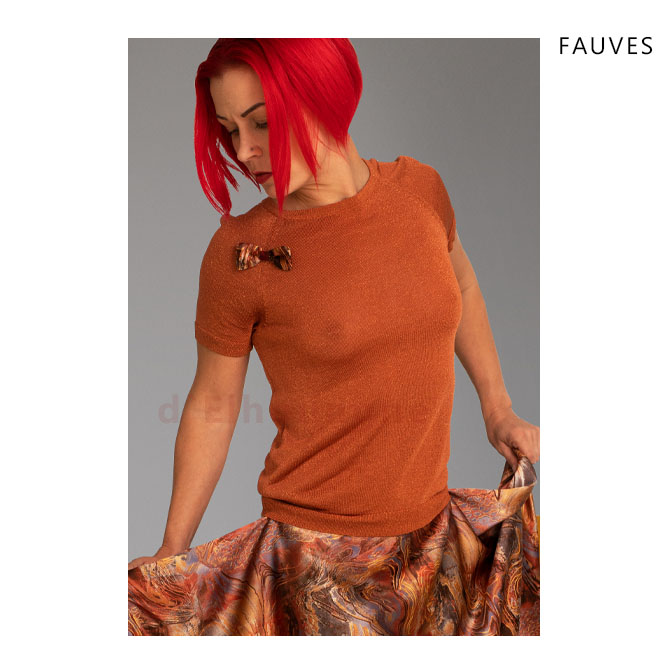 fényes, masnis póló